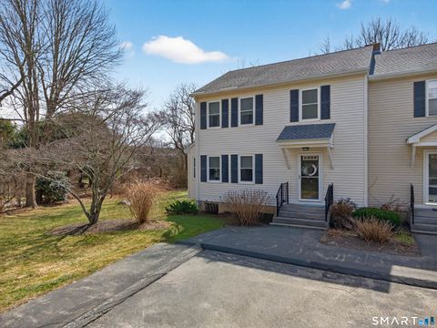 10 Castle Meadow Drive 10 Stonington CT 06379