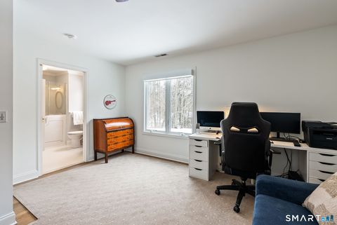 Tiny photo for 5 Abbottsford #5, Avon, CT 06001 (MLS # 24155598)