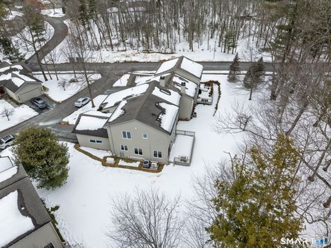 Tiny photo for 5 Abbottsford #5, Avon, CT 06001 (MLS # 24155598)