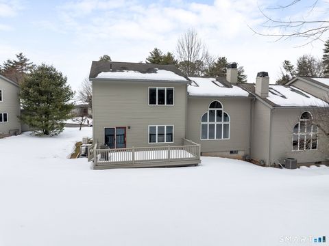 Tiny photo for 5 Abbottsford #5, Avon, CT 06001 (MLS # 24155598)