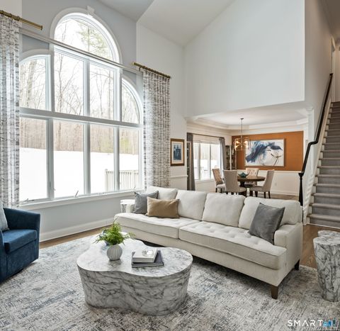 Tiny photo for 5 Abbottsford #5, Avon, CT 06001 (MLS # 24155598)