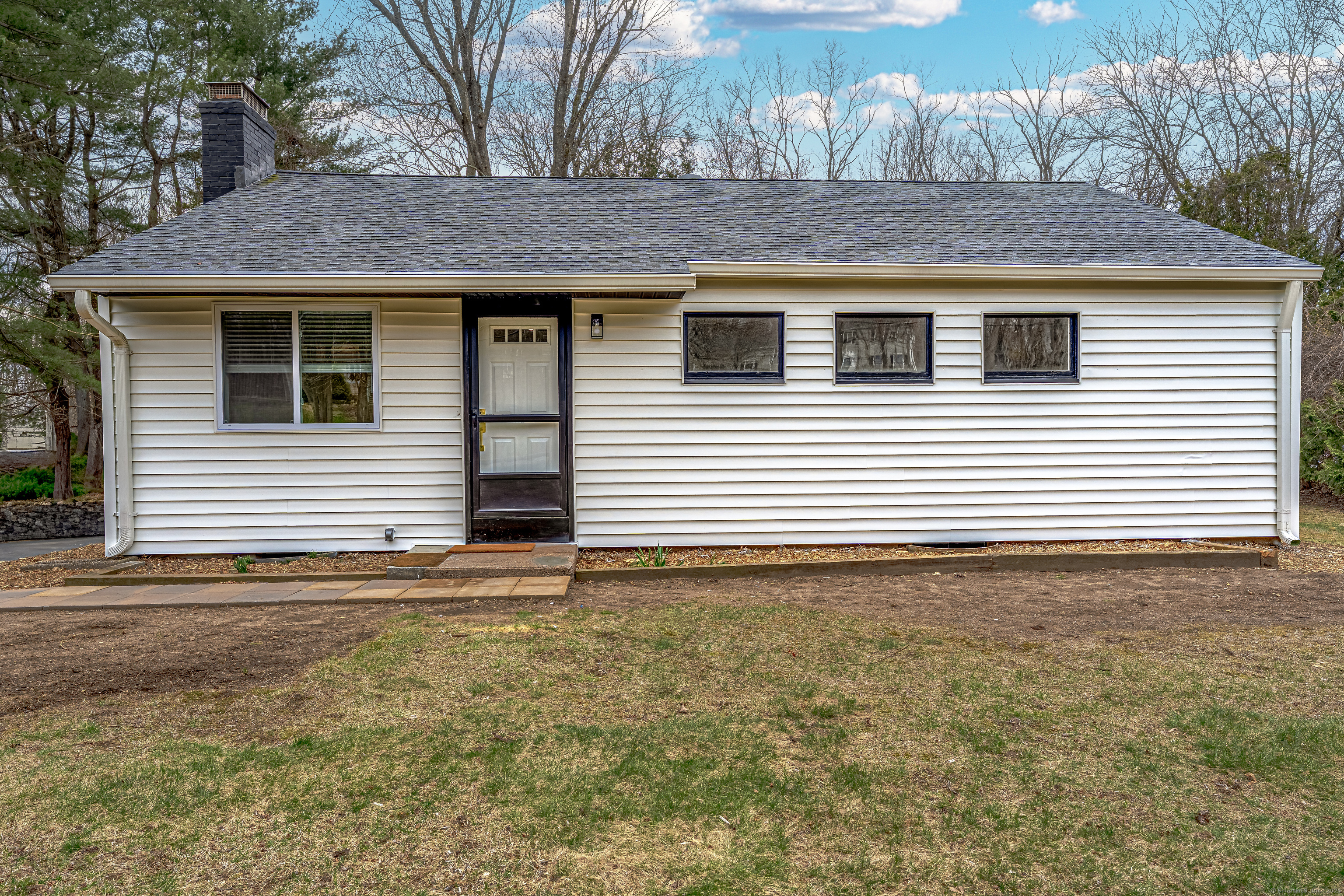 253 Hartford Avenue, East Granby, Connecticut image 32