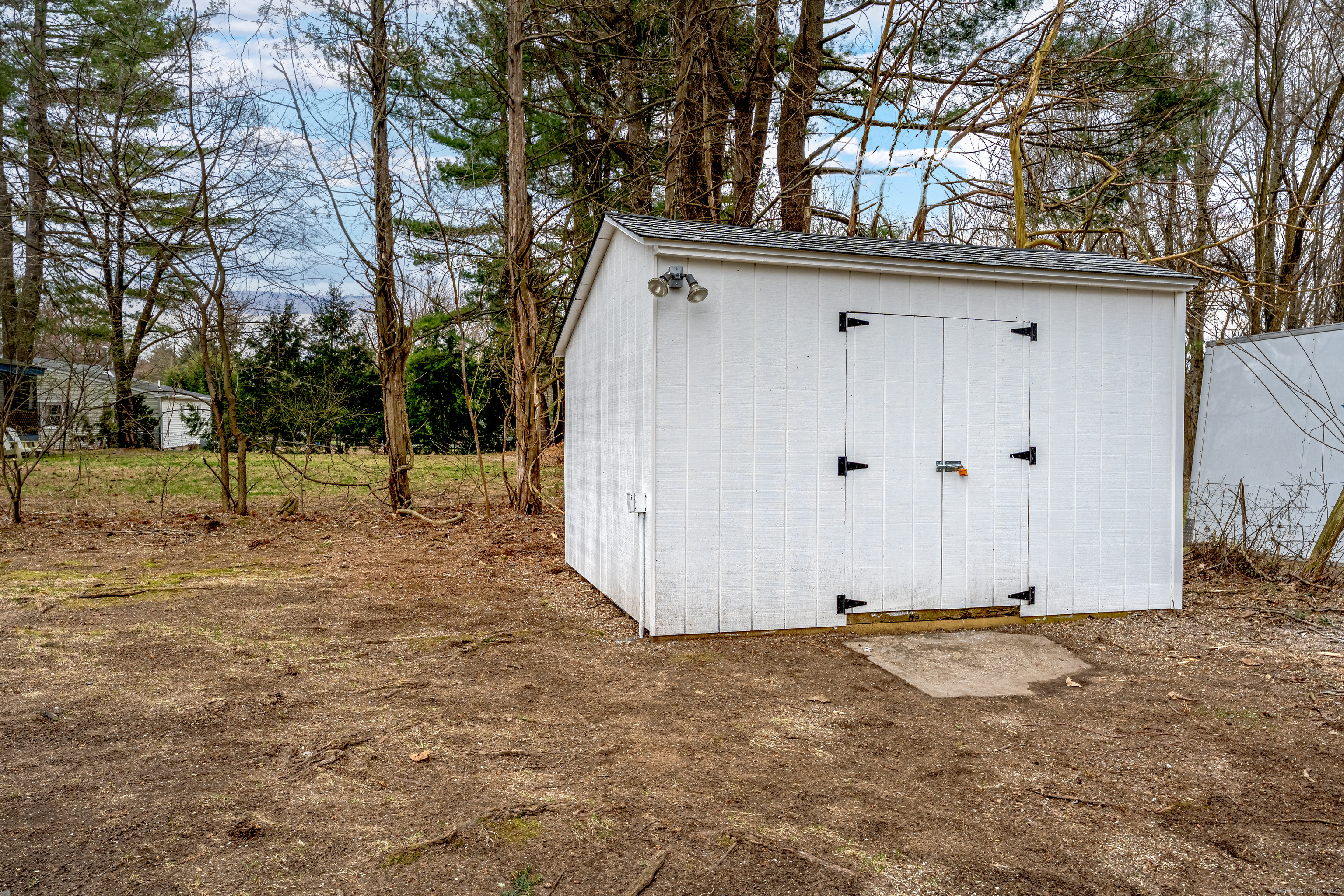 253 Hartford Avenue, East Granby, Connecticut image 33