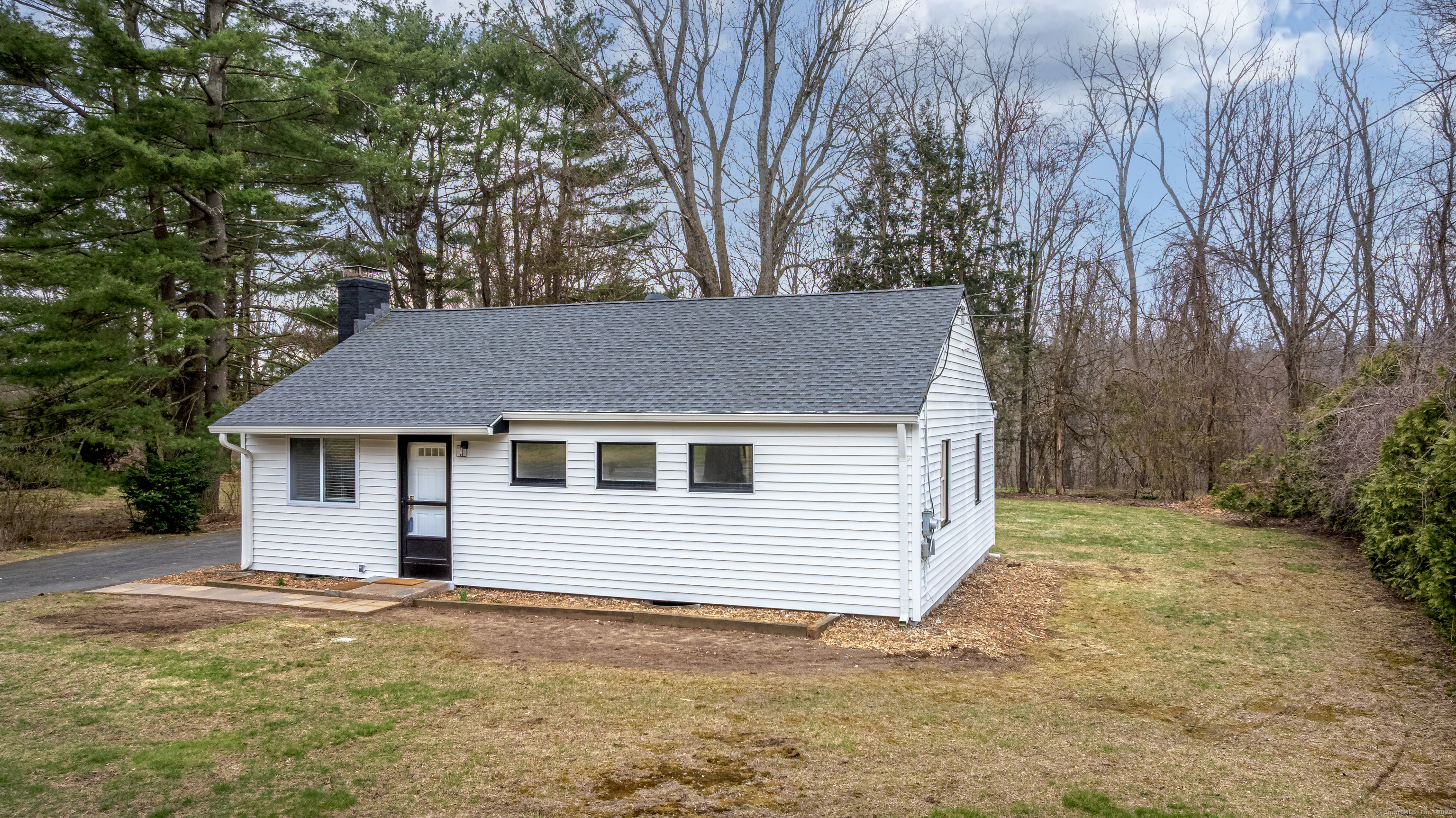 253 Hartford Avenue, East Granby, Connecticut image 3