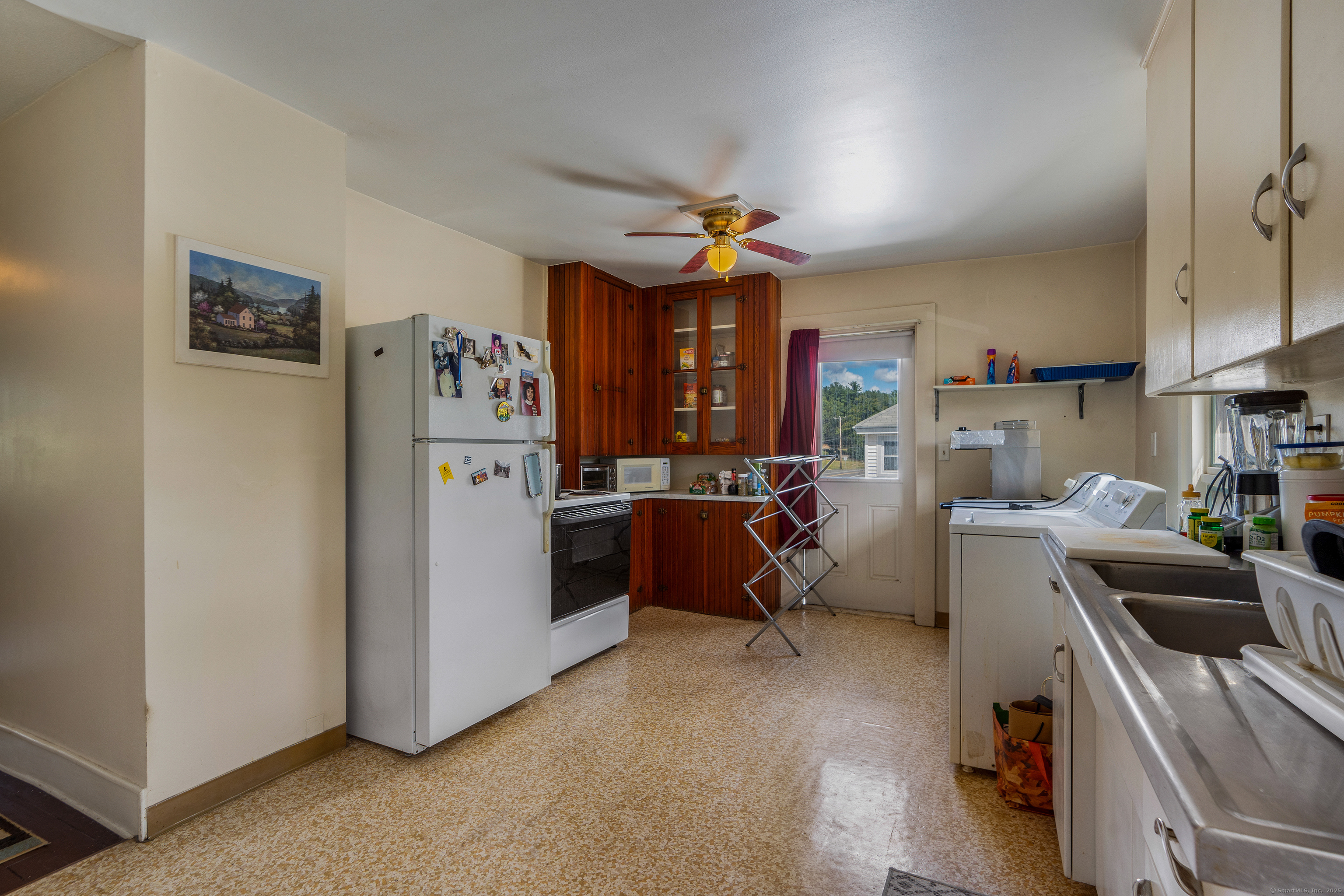 Simsbury, Connecticut 06089, United States, ,5 BathroomsBathrooms,Commercial,Active,200225