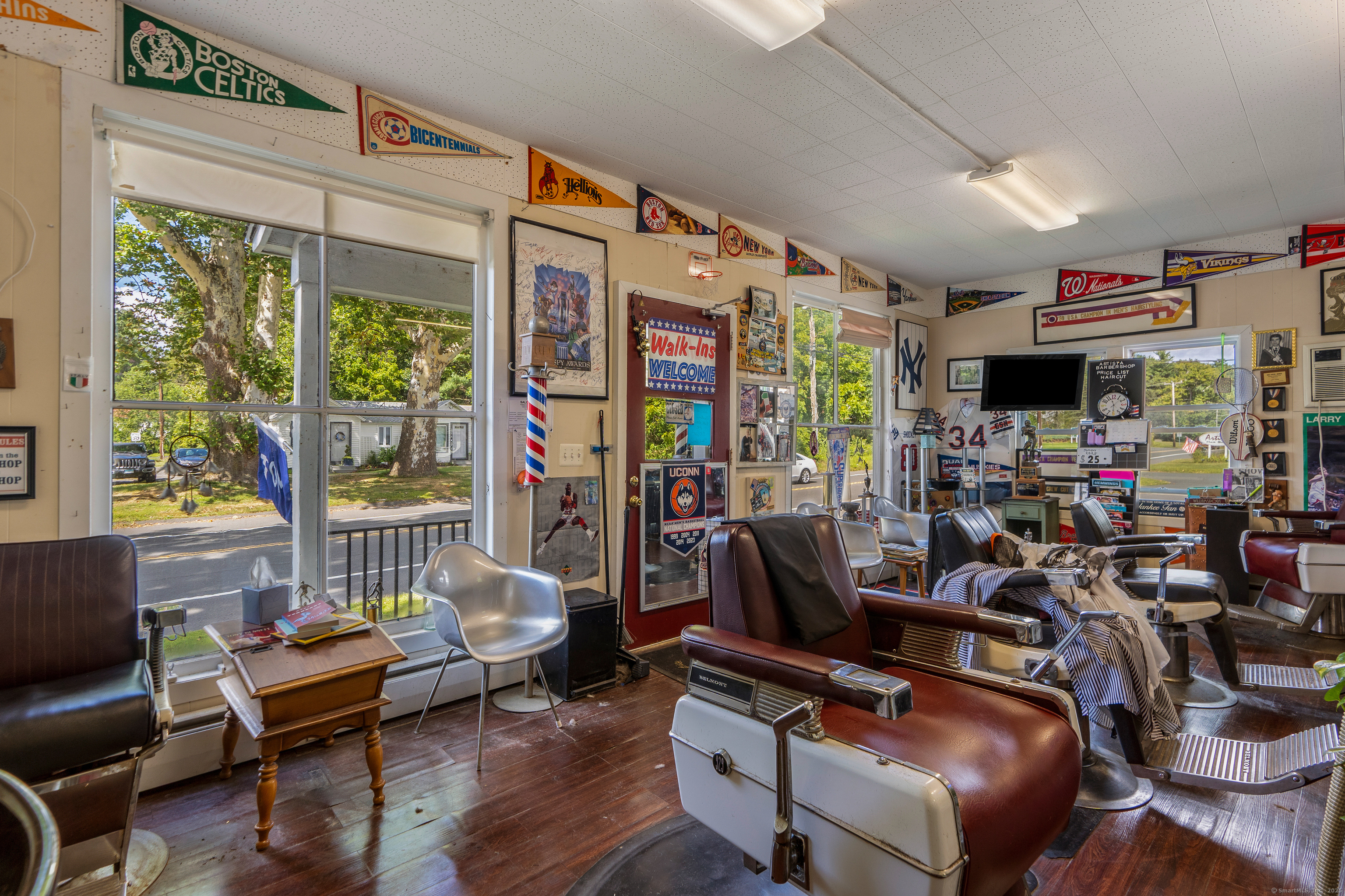 Simsbury, Connecticut 06089, United States, ,5 BathroomsBathrooms,Commercial,Active,200225