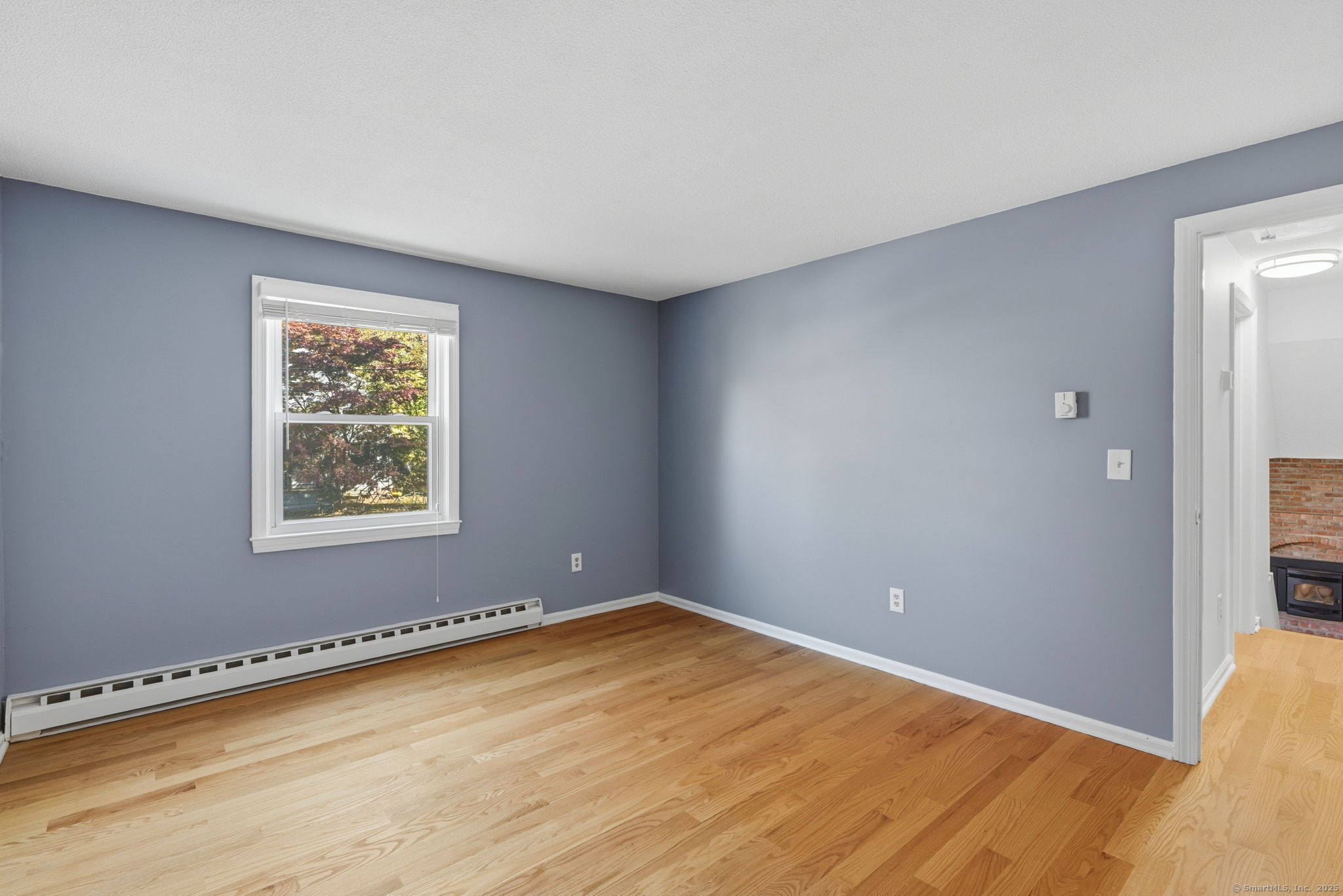 Plainville, Connecticut 06062, United States, 3 Bedrooms Bedrooms, ,2 BathroomsBathrooms,Residential,Active,233827