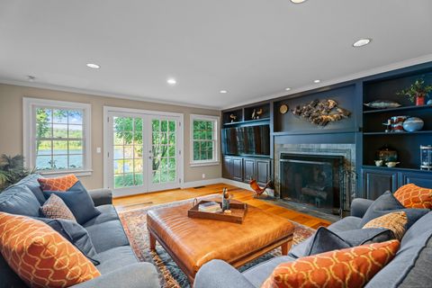 Tiny photo for 288 Middlesex Avenue, Chester, CT 06412 (MLS # 24124960)