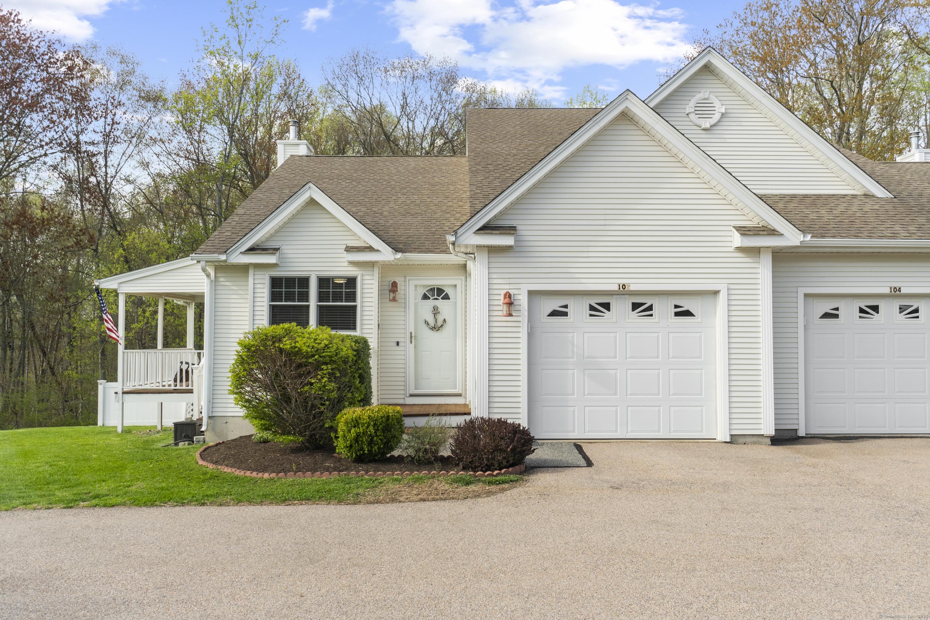 102 Murphys Drive #102, Groton, Connecticut image 1