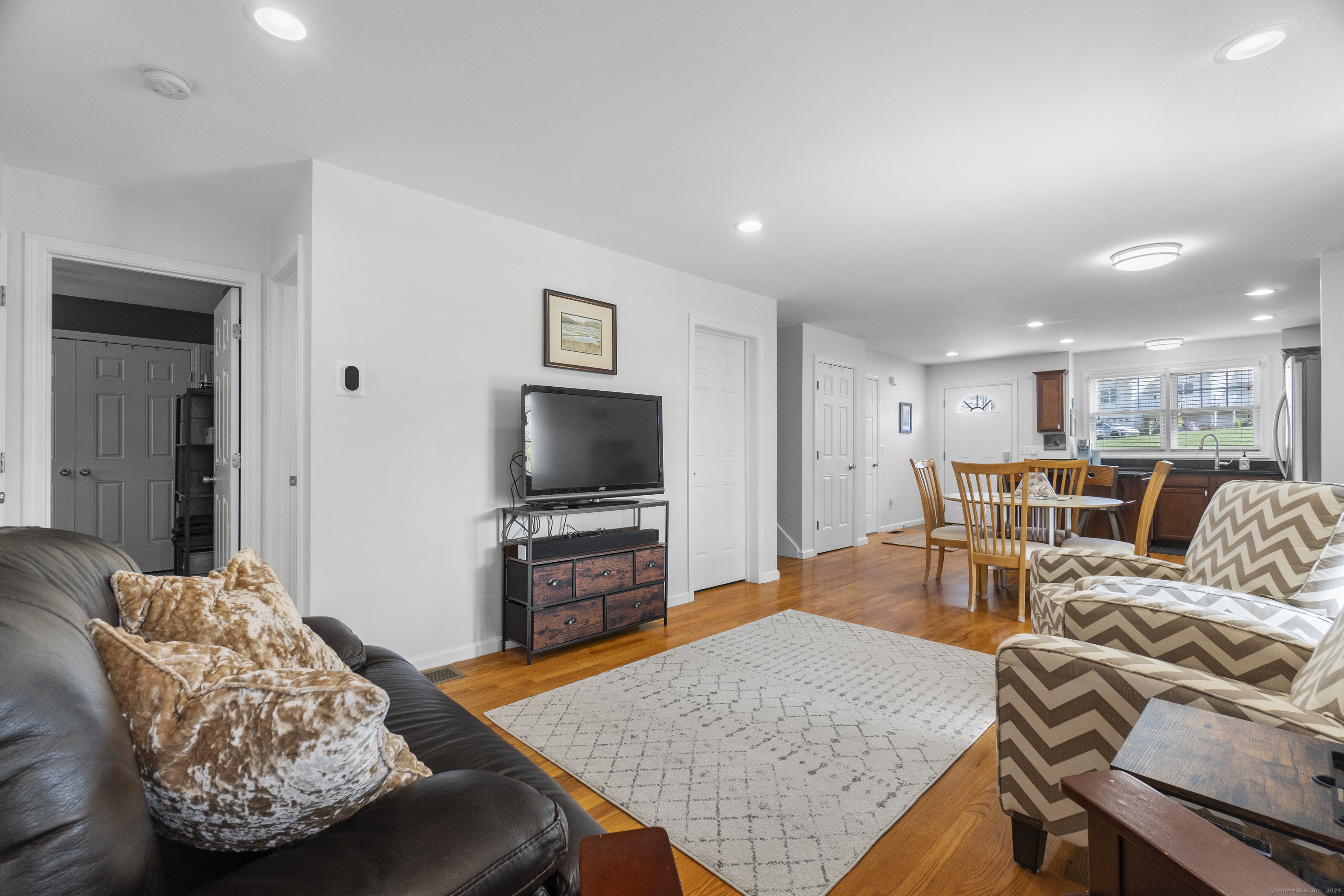 102 Murphys Drive #102, Groton, Connecticut image 5