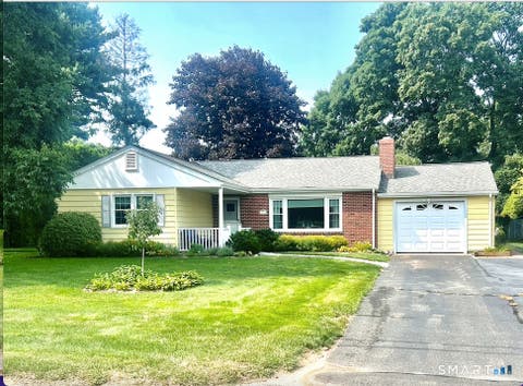 Photo of 11 Castle View Drive, Chester, CT 06412 (MLS # 24198796)