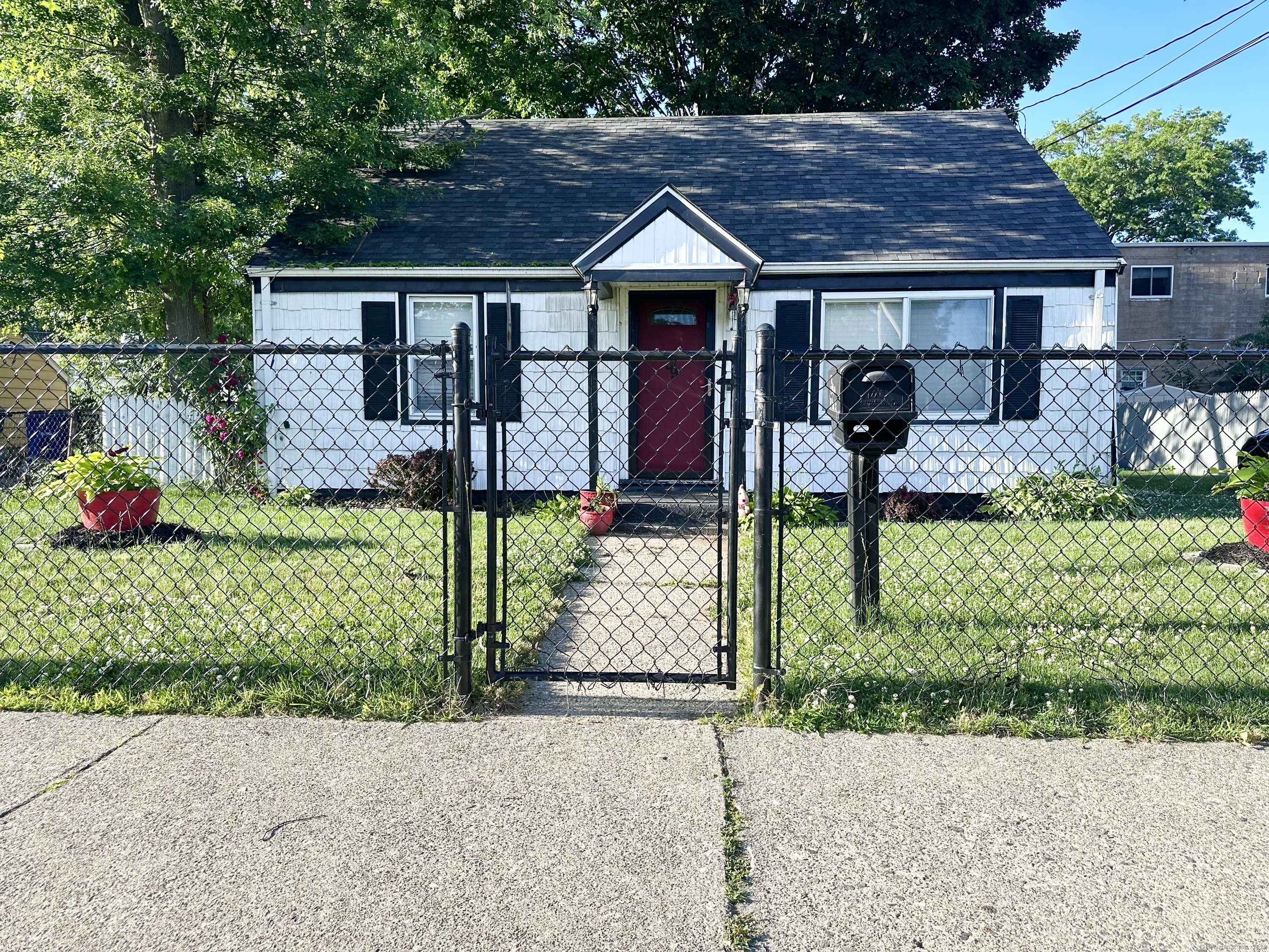 39 Post Street, Bridgeport, Connecticut image 2