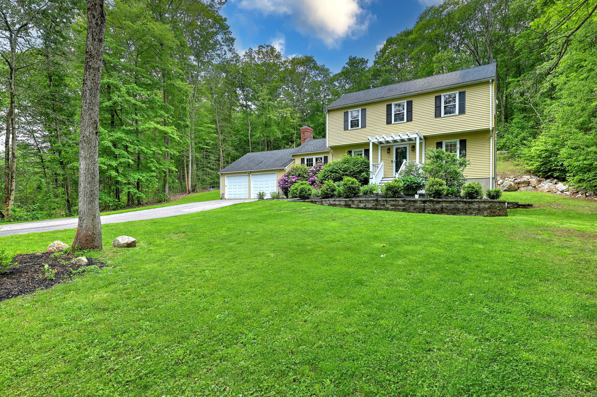 220 Northwood Drive, Guilford, Connecticut image 1