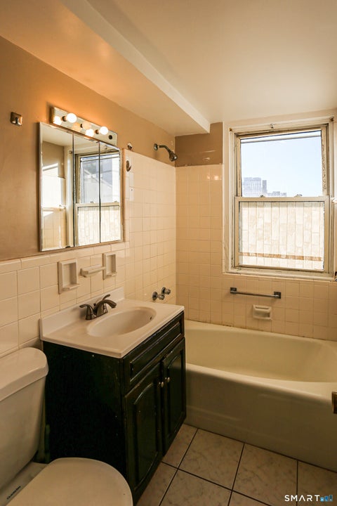 Tiny photo for 444 Bedford Street #5F, Stamford, CT 06901 (MLS # 24216512)