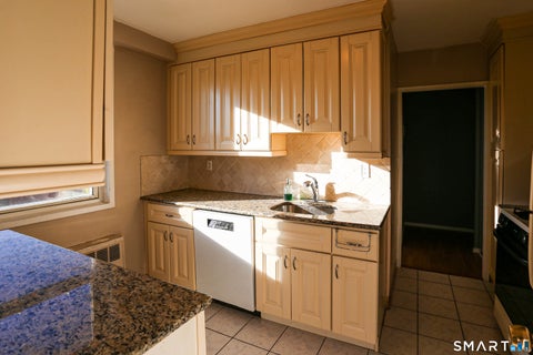 Tiny photo for 444 Bedford Street #5F, Stamford, CT 06901 (MLS # 24216512)