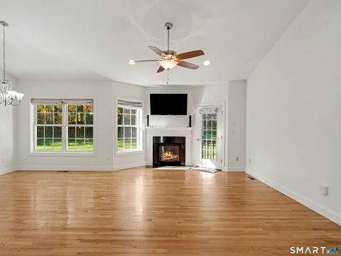 Tiny photo for 41 Pondview Circle #41, Beacon Falls, CT 06403 (MLS # 24215901)