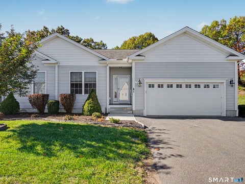 Photo of 41 Pondview Circle #41, Beacon Falls, CT 06403 (MLS # 24215901)