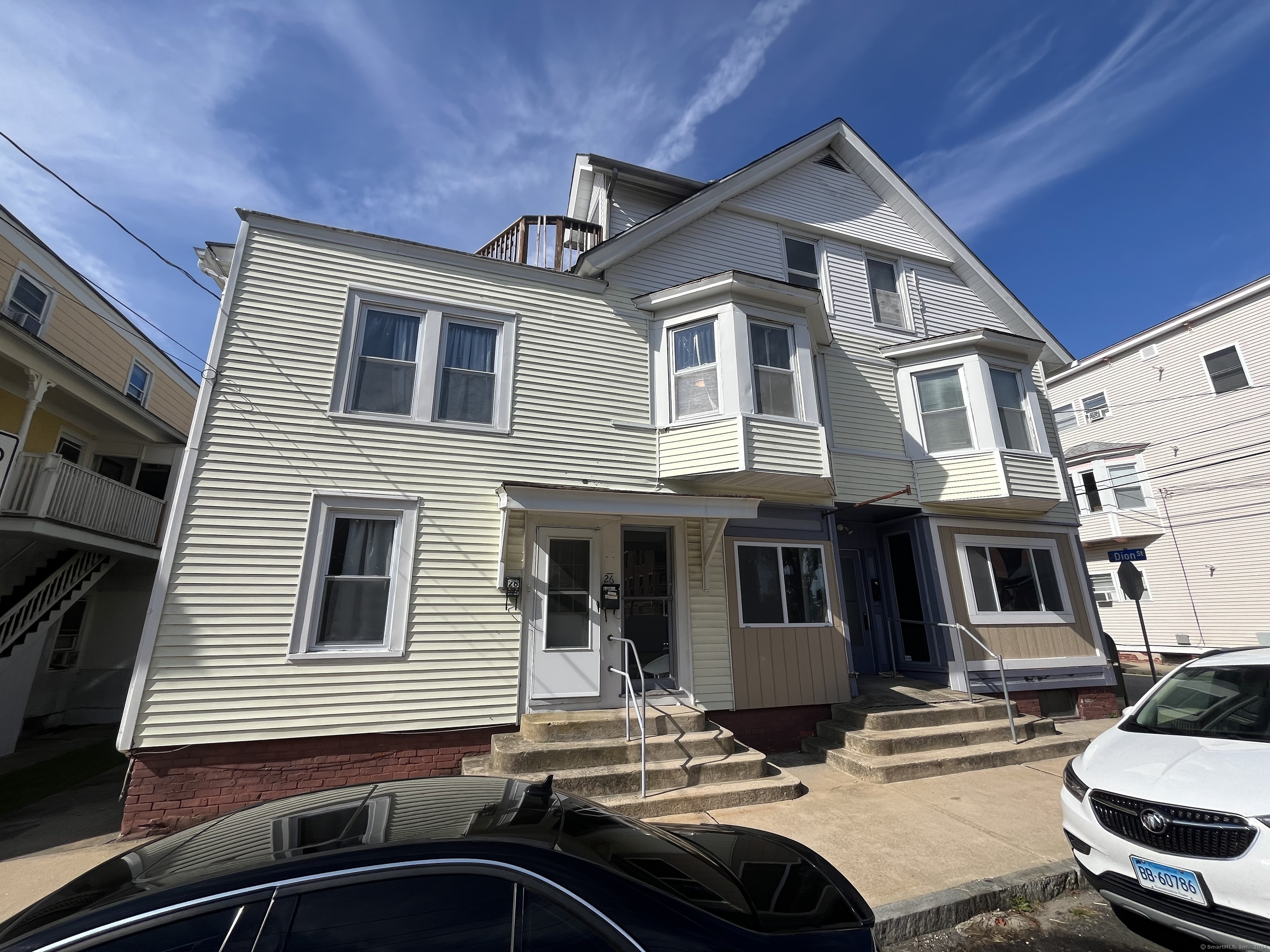 22-26 Hunters Avenue
