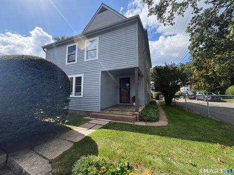 Photo of 23 School Street #3rd floor, Branford, CT 06405 (MLS # 24213920)