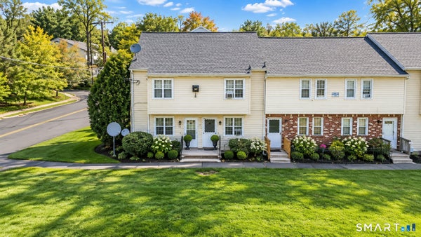 14 SCUPPO RD UNIT D1, DANBURY, CT 06811 - Image e3b3a99eea373d1300efcece2ff8419d/206138872