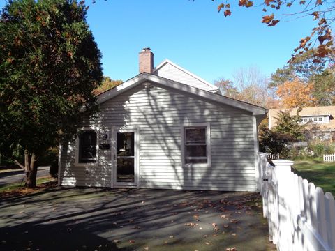 Photo of 44 Flat Rock Road #2, Branford, CT 06405 (MLS # 24135817)