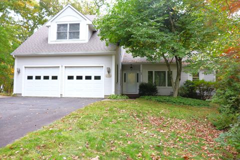 Photo of 120 Dennison Ridge, Manchester, CT 06040 (MLS # 24133081)