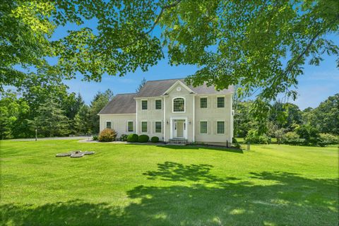 A home in New Milford