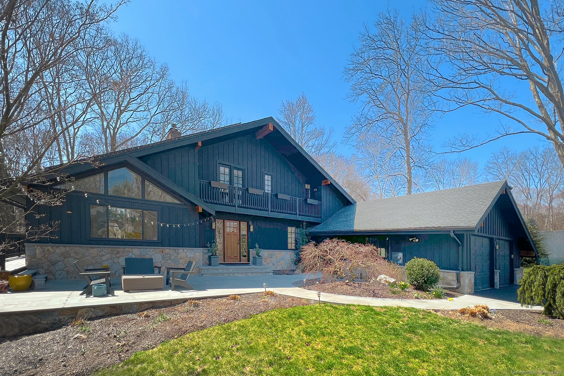 Rental Property at Viking Green, Westport, Connecticut - Bedrooms: 4 
Bathrooms: 5 
Rooms: 13  - $14,000 MO.