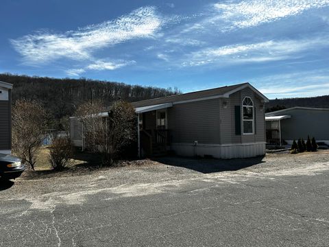 108 Clark Road Unit TRLR 92, Naugatuck, CT 06770 - #: 24080766