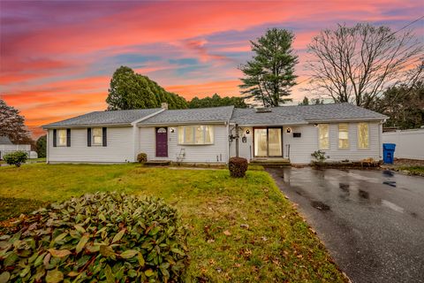 24 Ventura Drive Brooklyn CT 06234