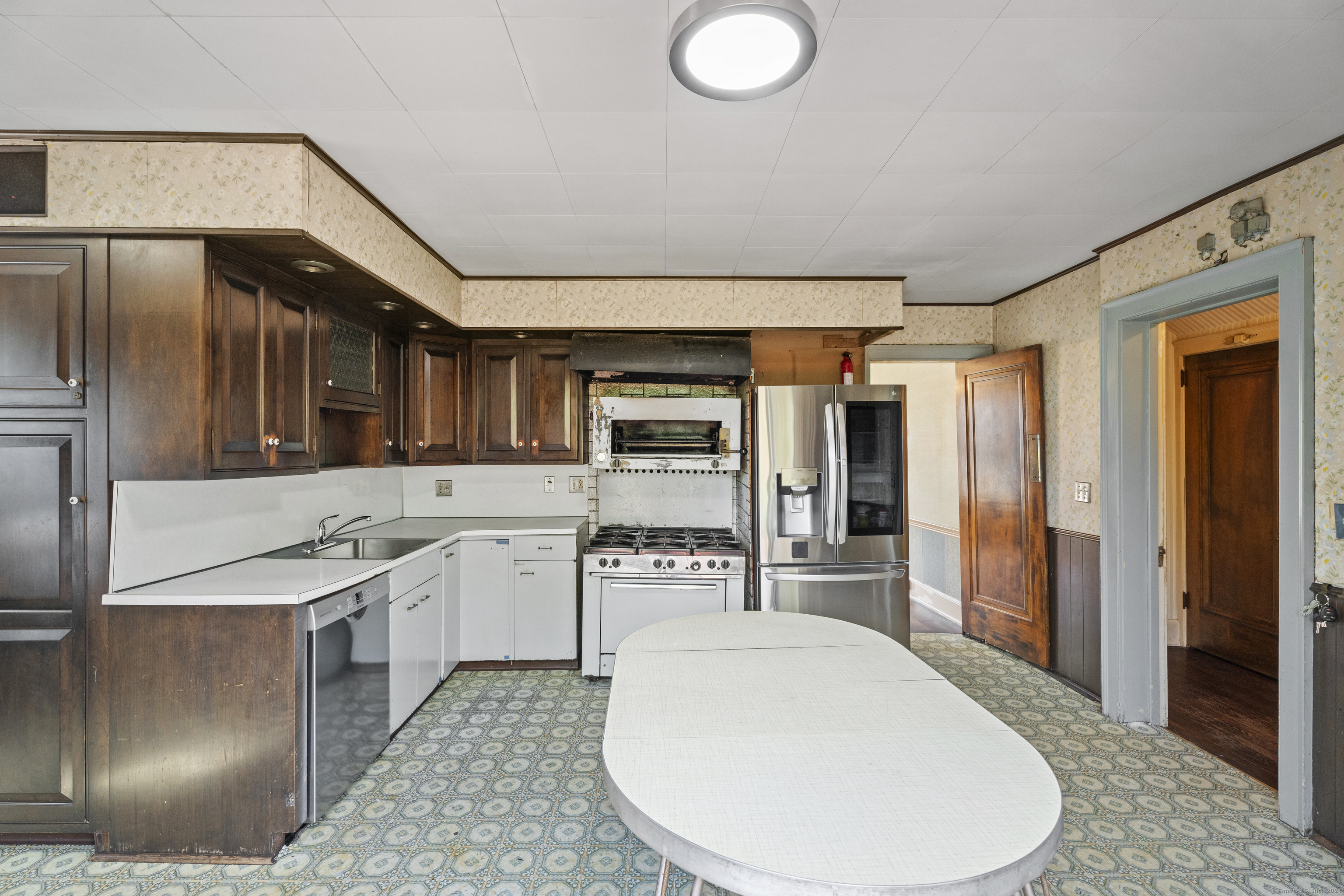116 Bretton Road, Middletown, Connecticut image 15
