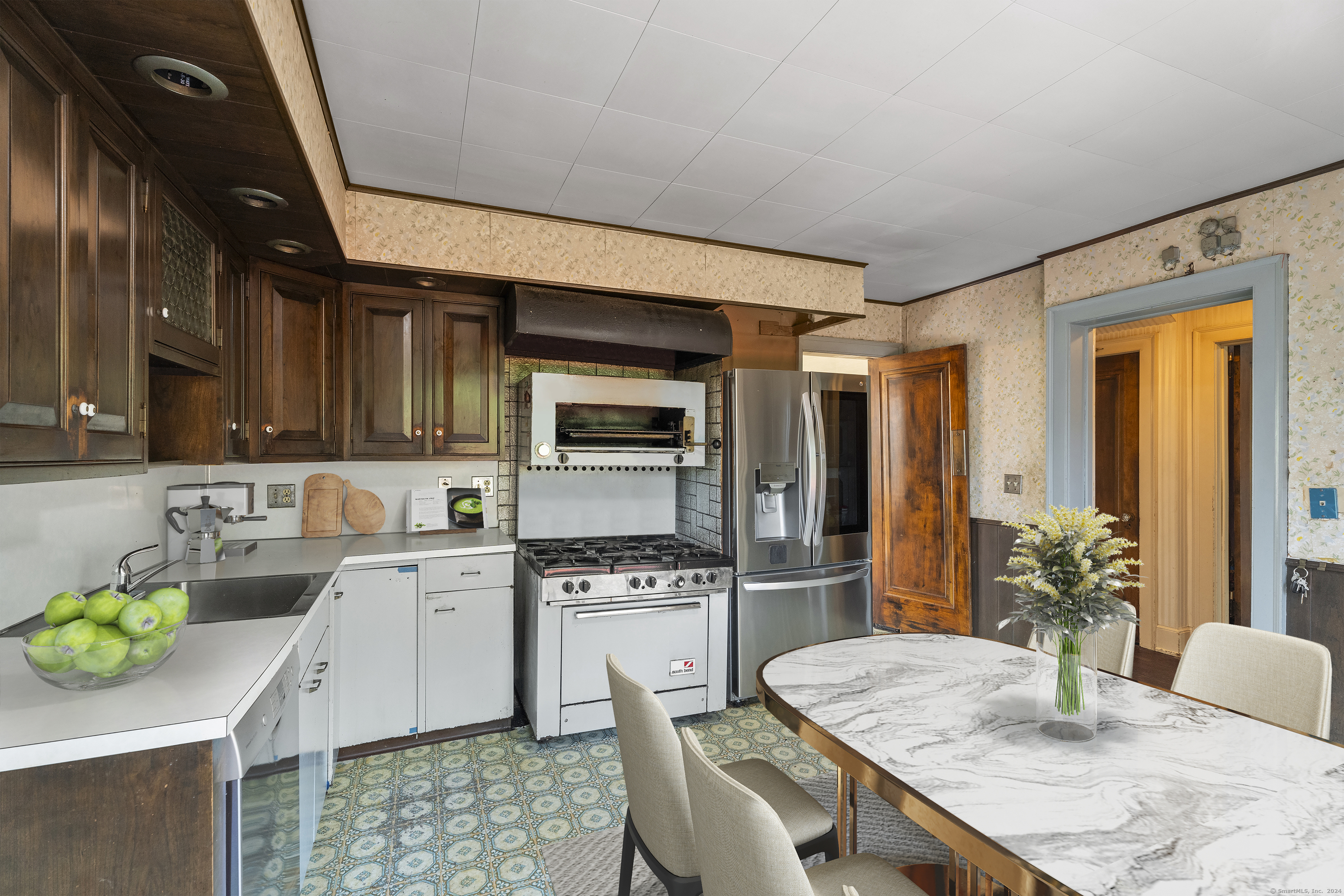 116 Bretton Road, Middletown, Connecticut image 12
