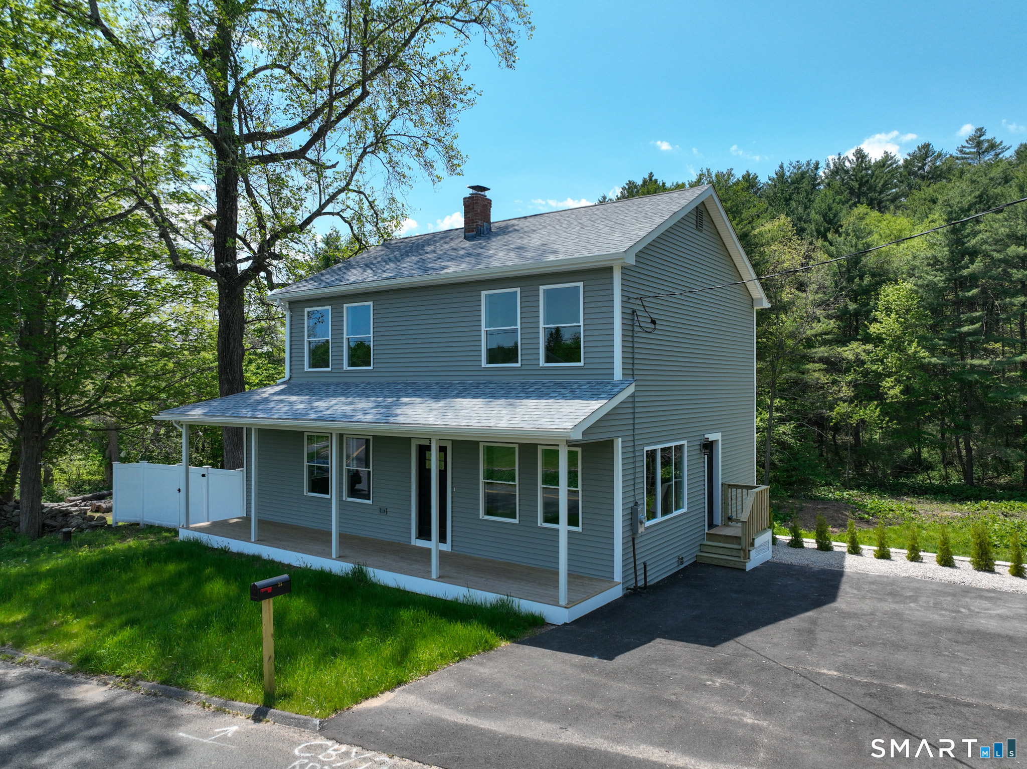 28 Old Monson Road
