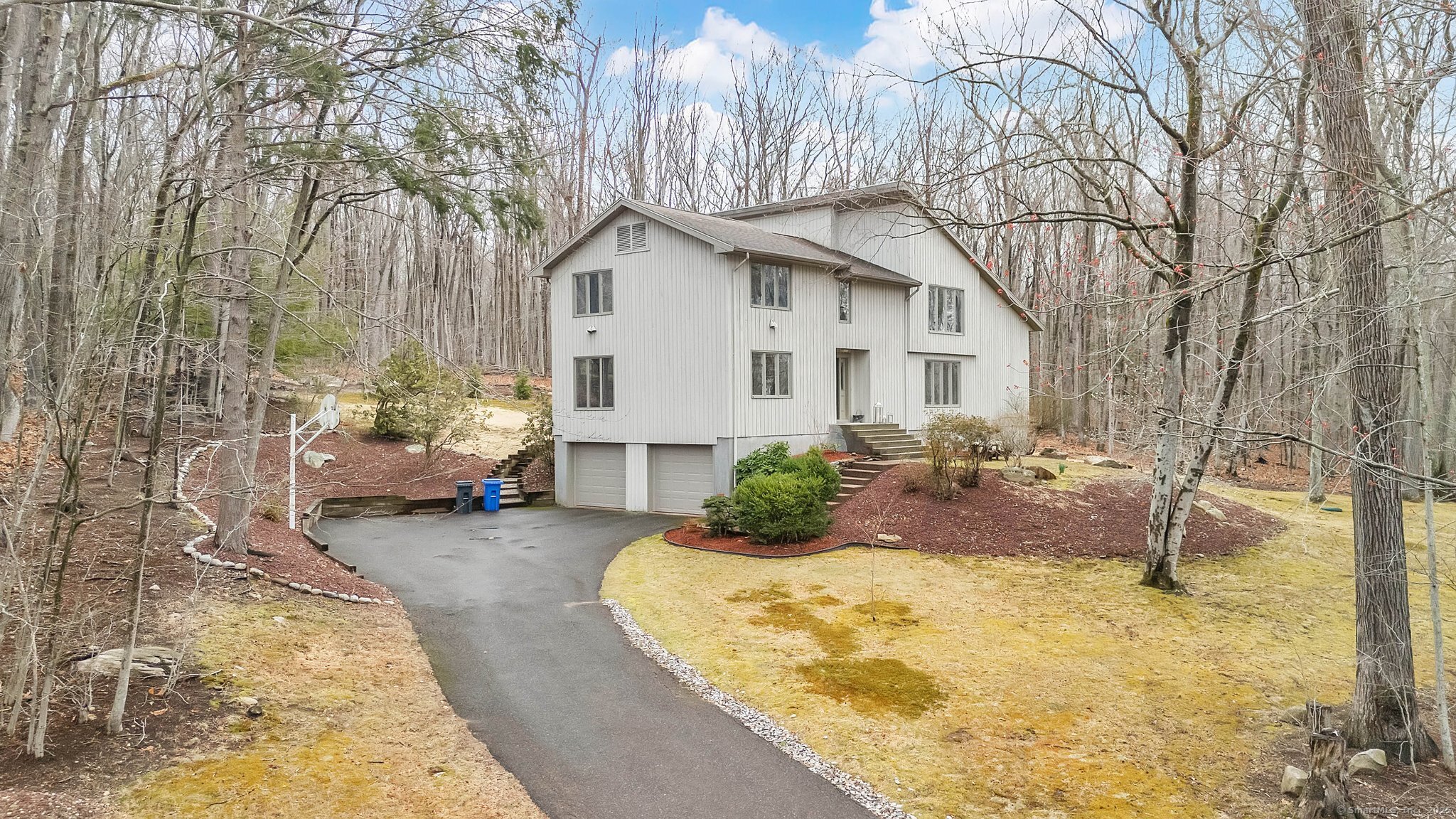 Property for Sale at Sawmill Brook Lane, Mansfield, Connecticut - Bedrooms: 4 
Bathrooms: 3.5 
Rooms: 8  - $599,900