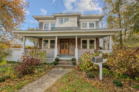 Tiny photo for 26 College Street, Old Saybrook, CT 06475 (MLS # 24139115)