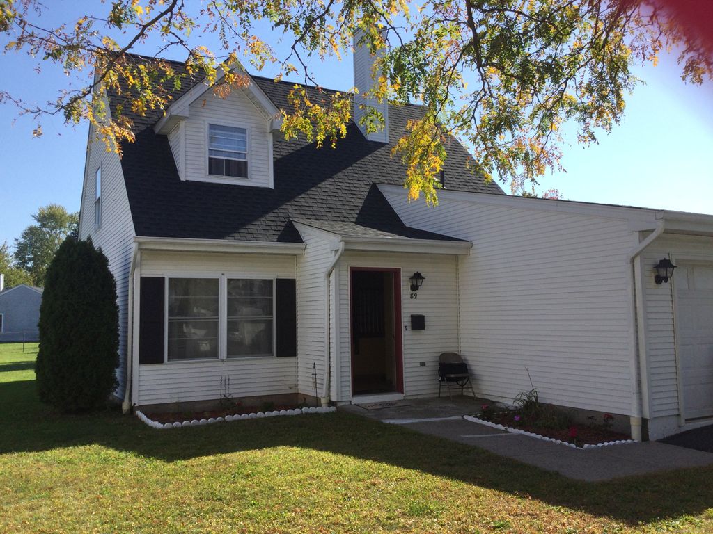 Photo of 89 Sequin Street, Hartford, CT 06106 (MLS # 24132946)
