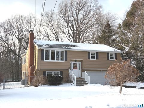 4 Arrow Drive Plymouth CT 06786