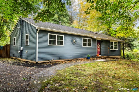 Photo of 85 Brooksvale Avenue, Hamden, CT 06518 (MLS # 24209910)