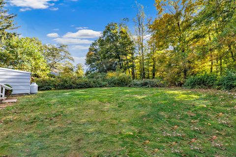 Tiny photo for 211 Tanglewood Road, Trumbull, CT 06611 (MLS # 24130717)