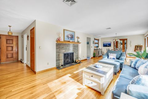 Tiny photo for 211 Tanglewood Road, Trumbull, CT 06611 (MLS # 24130717)