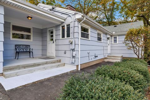 Tiny photo for 211 Tanglewood Road, Trumbull, CT 06611 (MLS # 24130717)