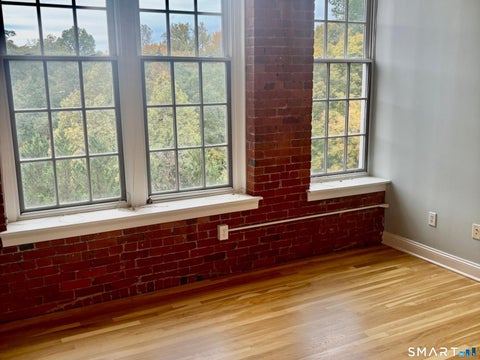 Tiny photo for 10 Main Street #307, Berlin, CT 06023 (MLS # 24213599)