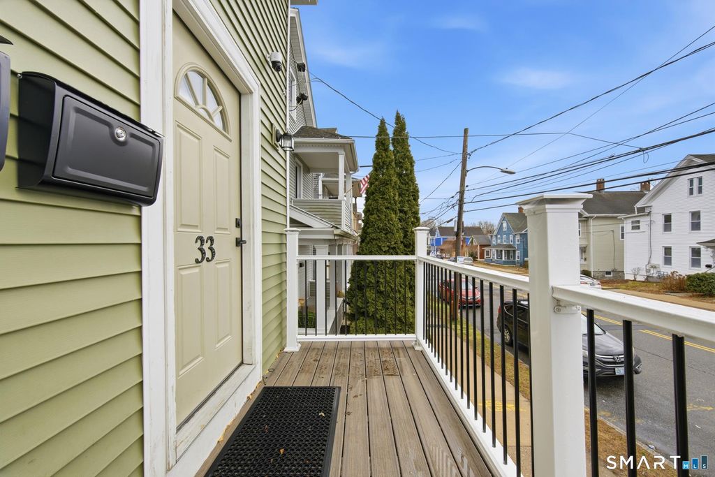 Photo of 33 Williams Street, New London, CT 06320 (MLS # 24148499)