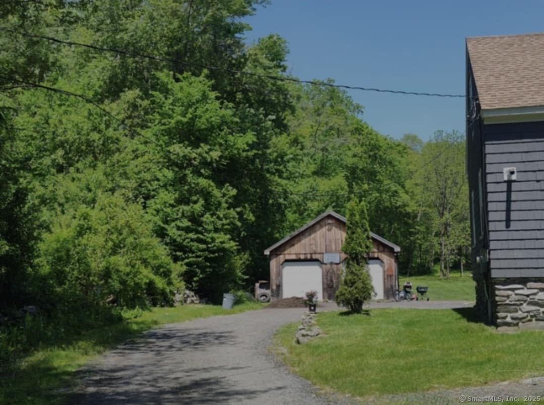 101 Quinebaug Road, Thompson, Connecticut image 2