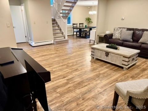 Tiny photo for 4 Earls Court #E, Farmington, CT 06032 (MLS # 24114679)