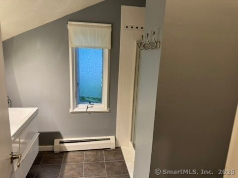 Tiny photo for 4 Earls Court #E, Farmington, CT 06032 (MLS # 24114679)