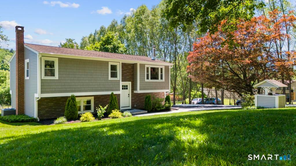 27 Town Farm Road