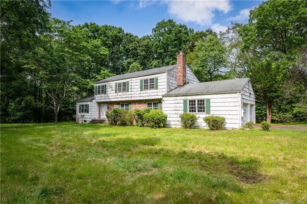 Photo 13 of 40 of 462 Taconic Road house