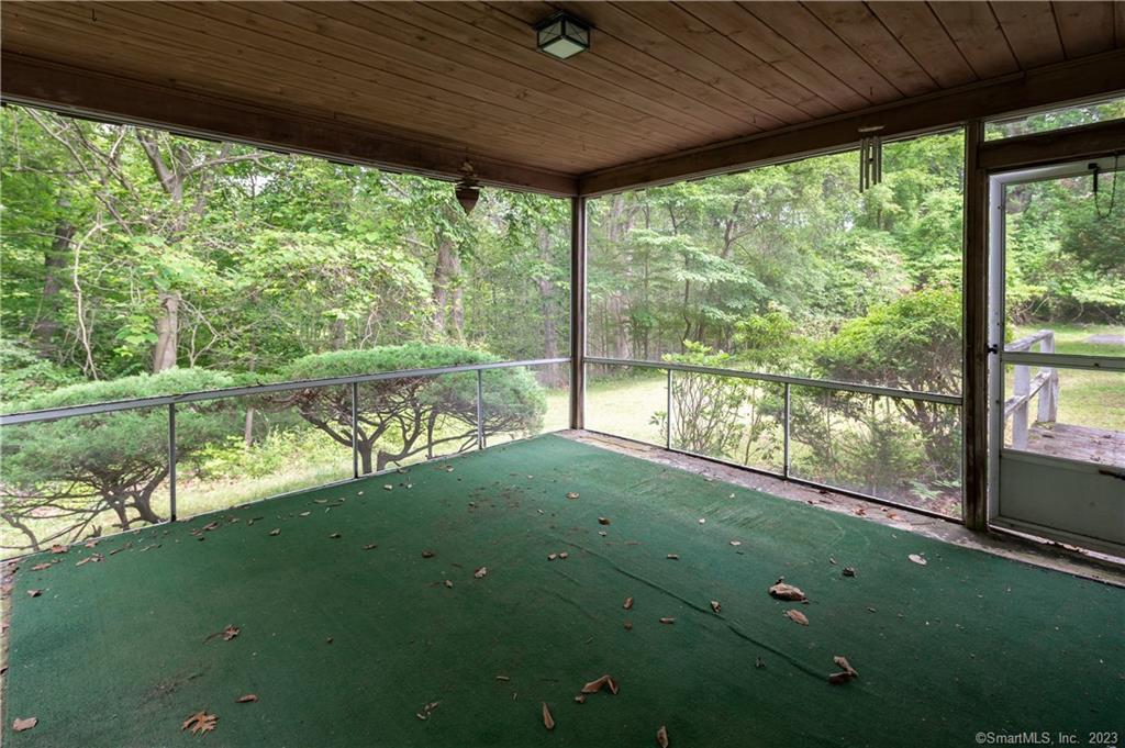 Photo 14 of 40 of 462 Taconic Road house