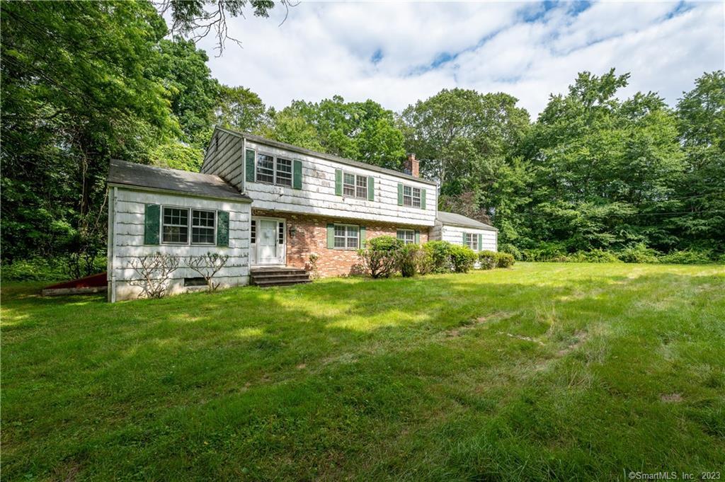 Photo 1 of 40 of 462 Taconic Road house